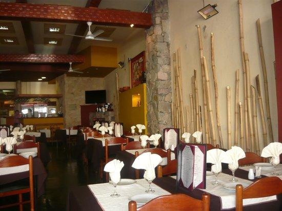 y Parrilla Tradicional